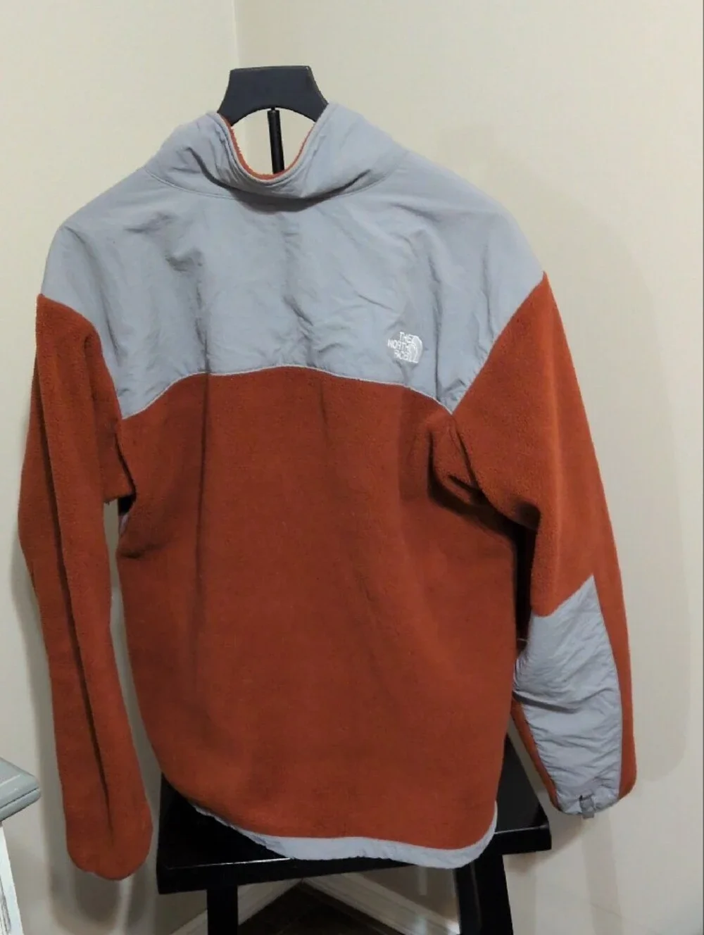 The North Face Men's Two-Tone Rust and Light Gray Fleece Jacket